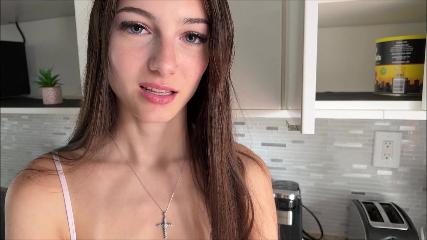 Sophie Tyler – Step DaughterGÇÖs Accident