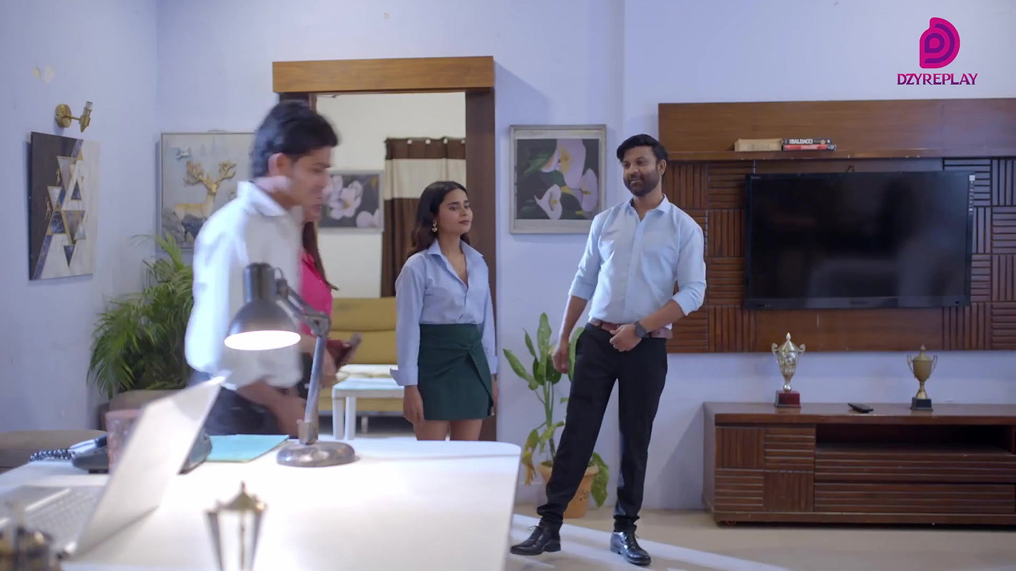 Tarakki 2026 UNRATED 720p HEVC HDRip Dzyreplay S01E01 Hot Web Series