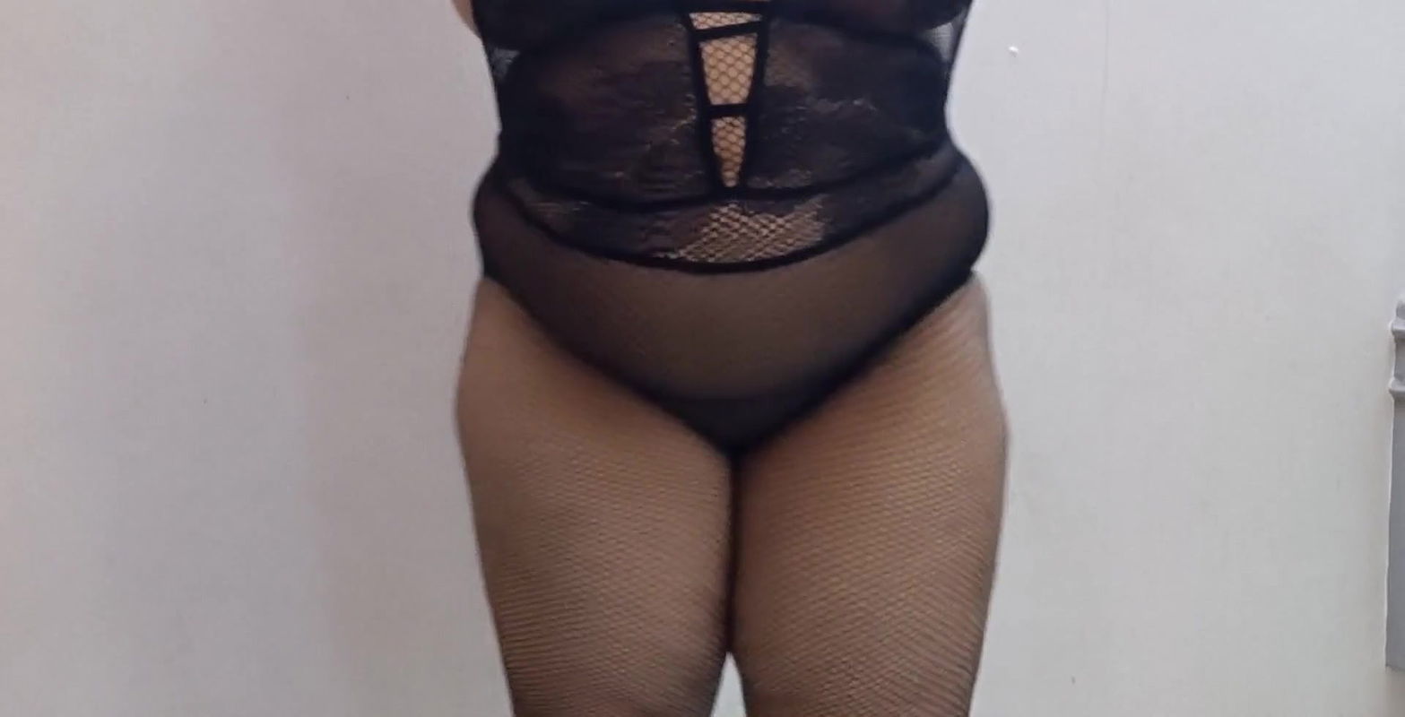 Indian Bbw Chubby Cam Show In Fishnet Lingerie.