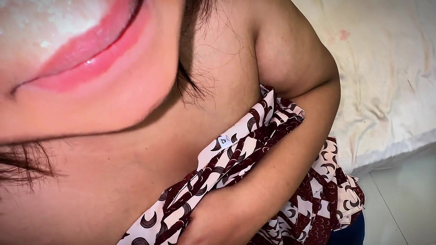 Cute Chubby 18y Old Hot Girl