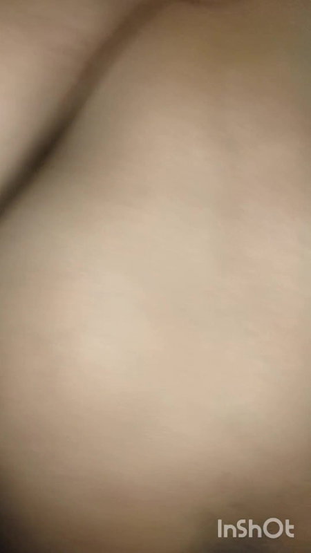 Delhi Bhabhi Gets a Chance to Meet and Leave