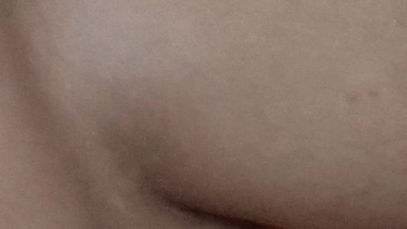 Indian Bhabhi showing boobs.