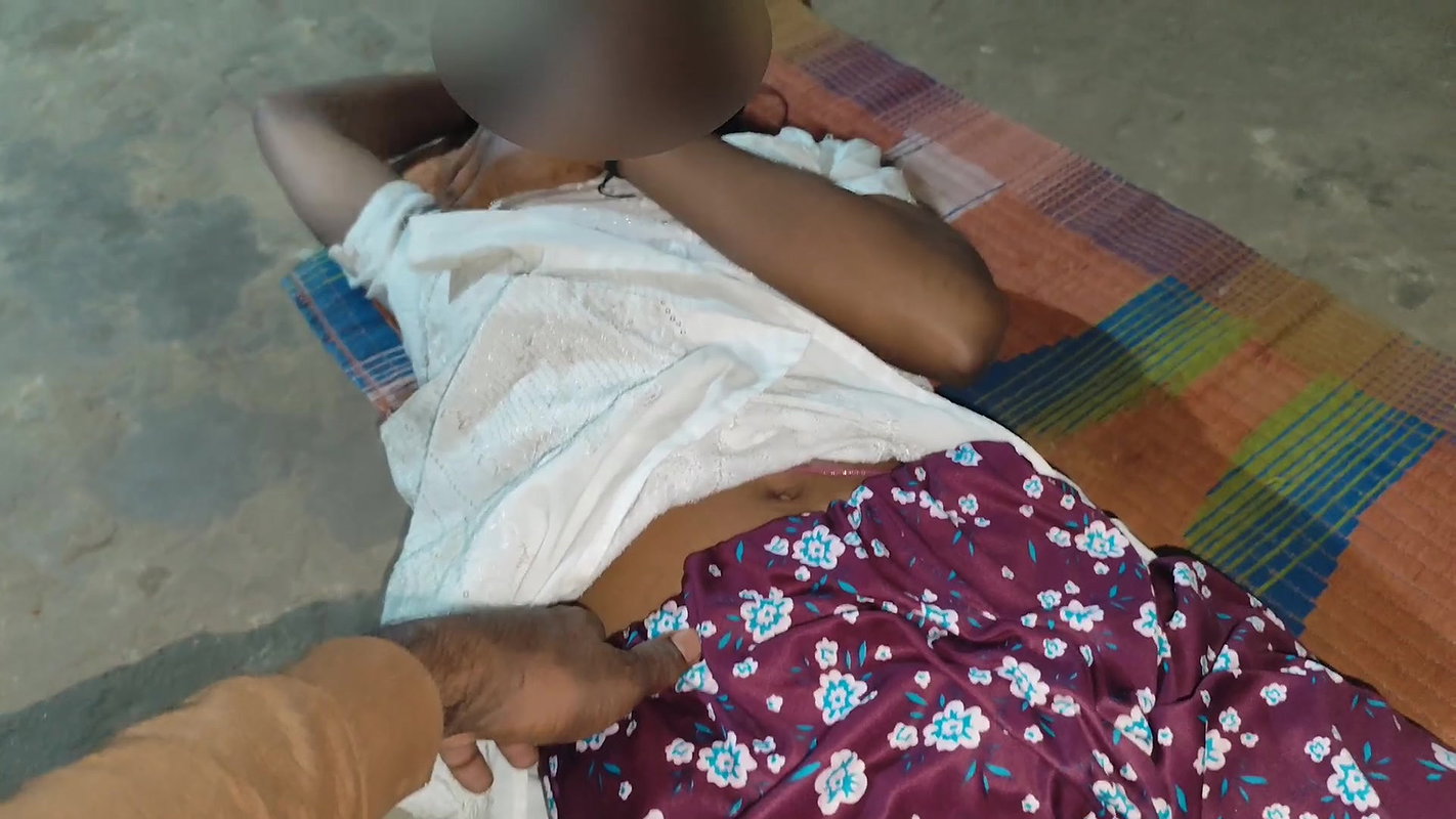 Secretly Called the Beautiful Sister-in-law at Night and Fucked Her in the Bathroom