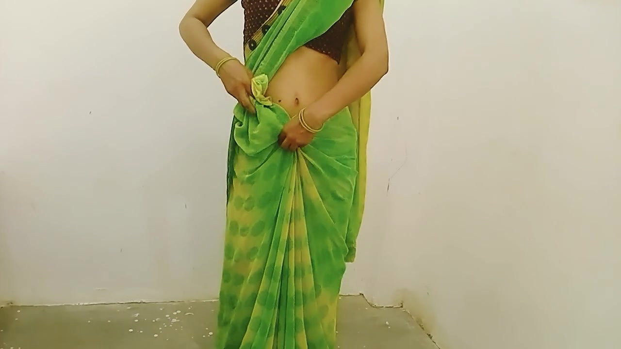 Your Priya Bhabhi Changing Clothes Front Her Devar