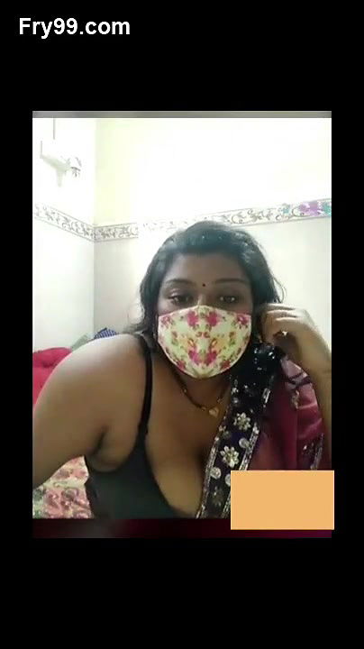 Big boobs bhabi live on can with saree