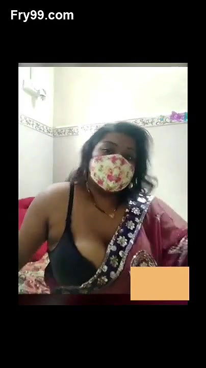 Big boobs bhabi live on can with saree