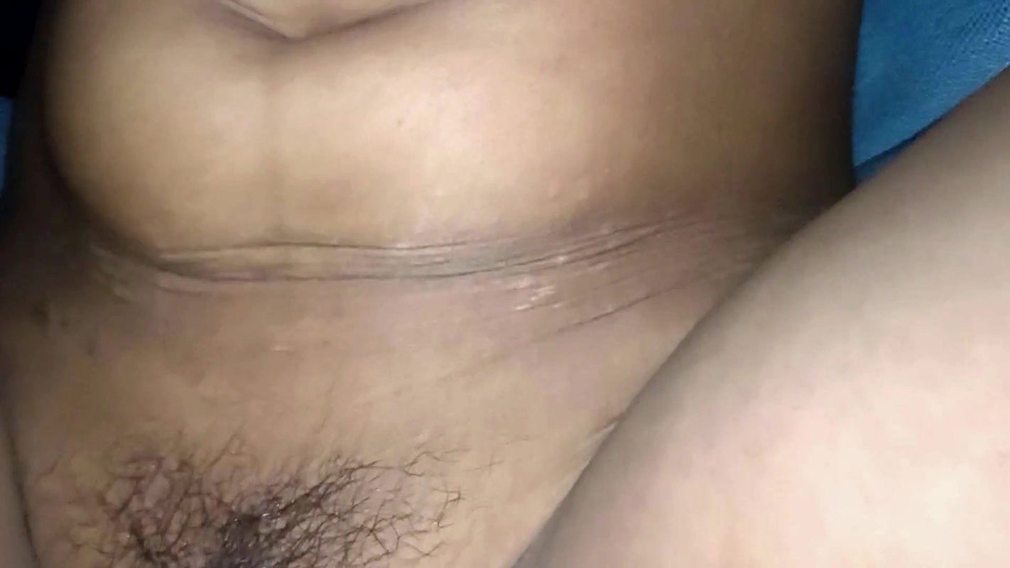 Desi Bhabhi Is Enjoying Doing It