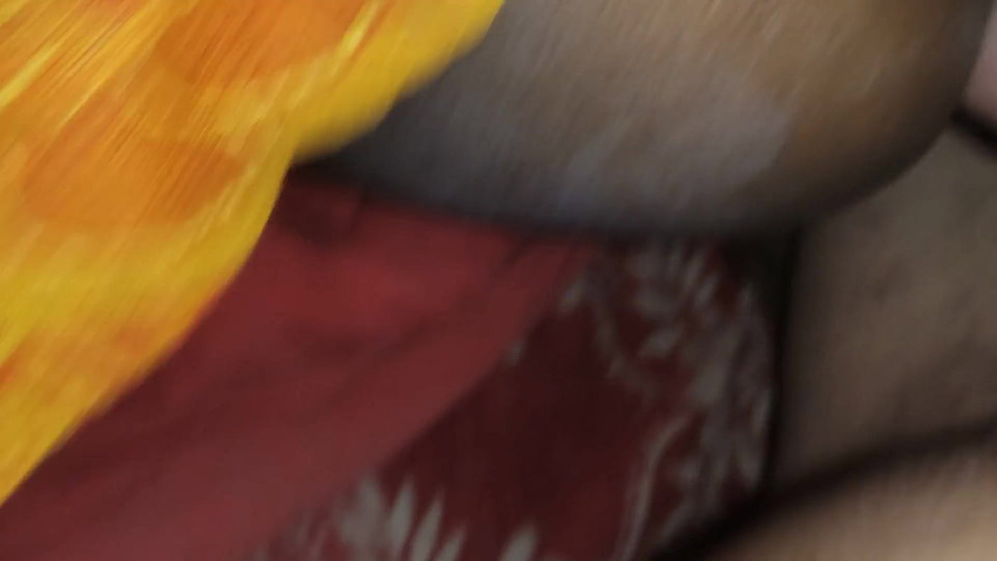 Desi Bhabhi’s Ass Hit Bhabhi’s House