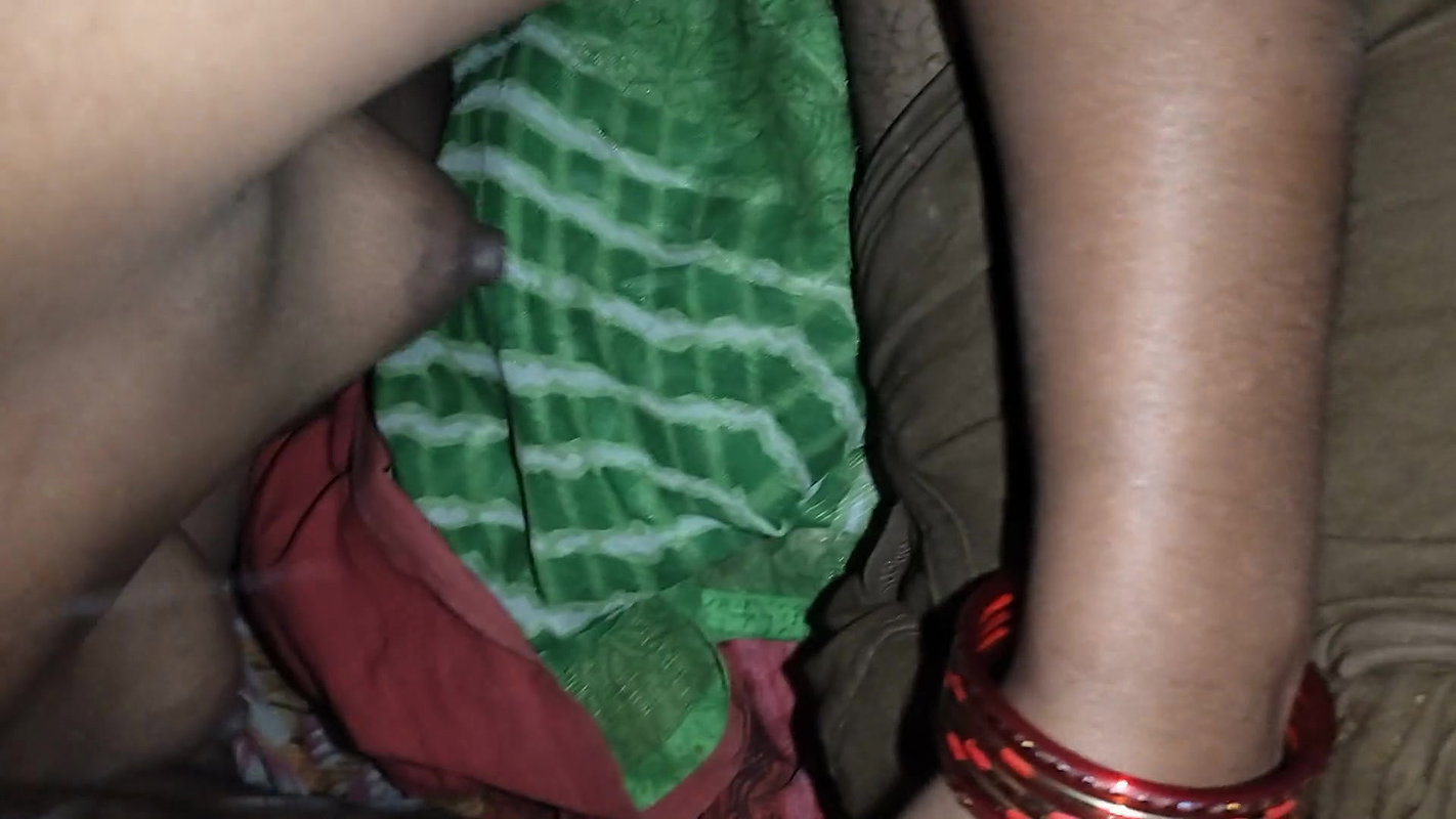 Desi Bhabhi’s Video Which Came in the Mouth a Lot