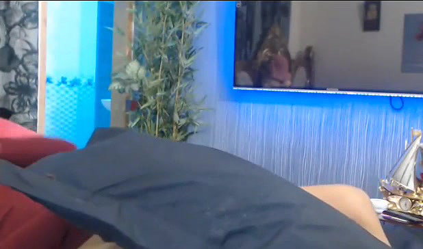 samiracute 3 hot orgsm loud moaning with pillow