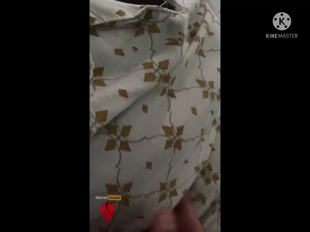 Indian girl fondles Her Hot boobs and nipples with Hindi audio.