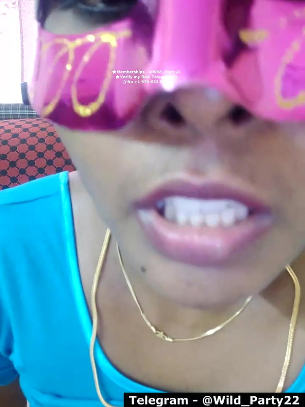 Camilla978 6 private show open pussy