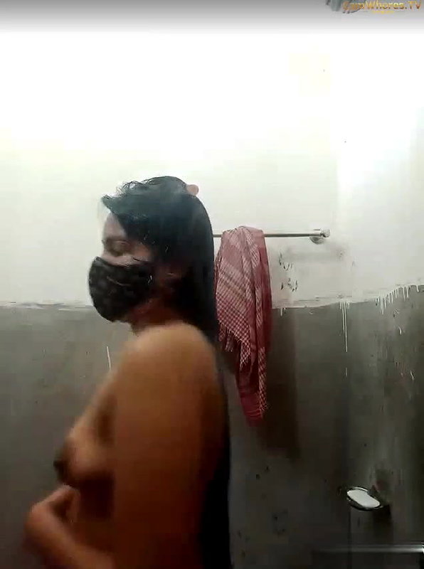 Beautiful_Queen 2 hot nude bath show