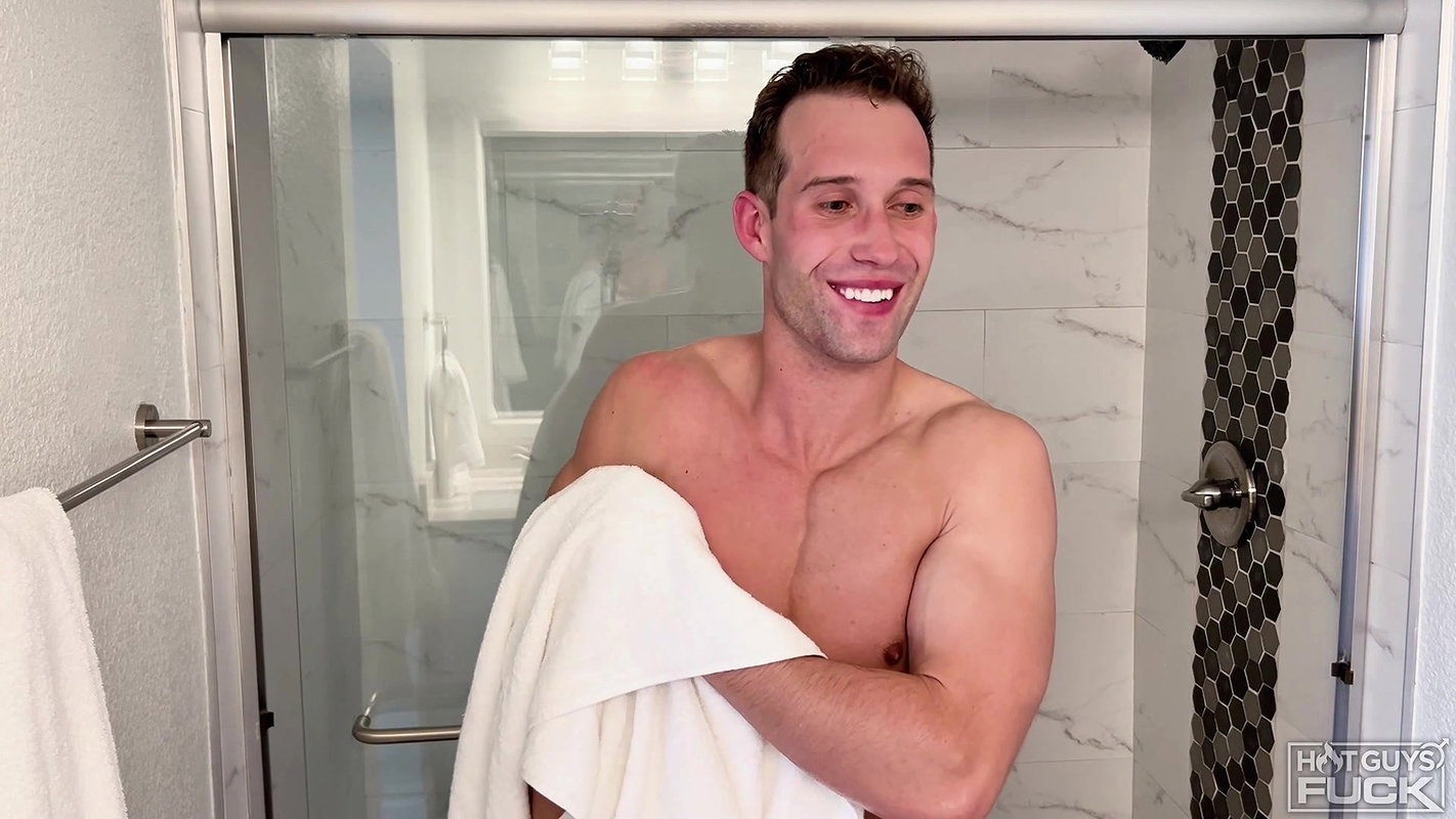 Leslie Monroe – Rick Blond Pounds Leslie Monroe Raw ΓÇô Intense Missionary Cream Pie Finish!