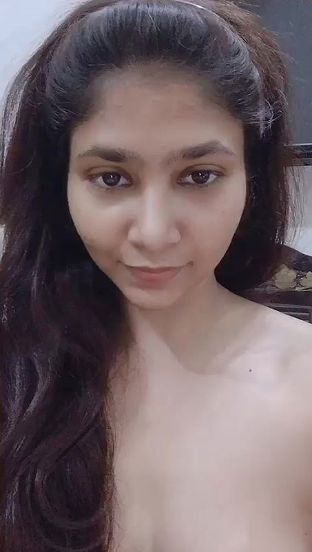 Cute girl showing her sexy pussy