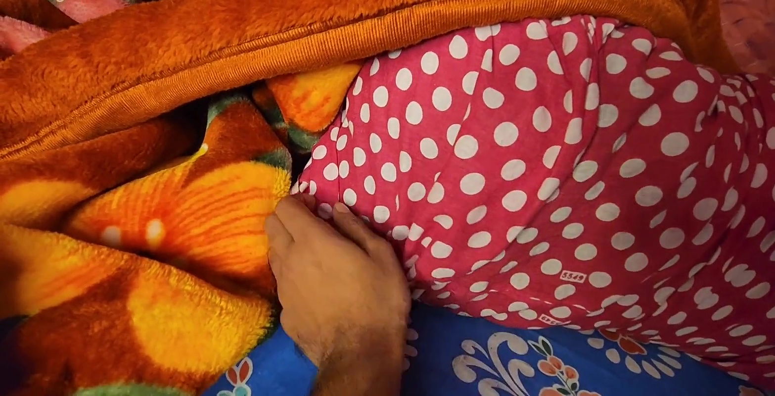 Indian Sex of Stepsister fucking hard Riya Bhabhi Sex video.