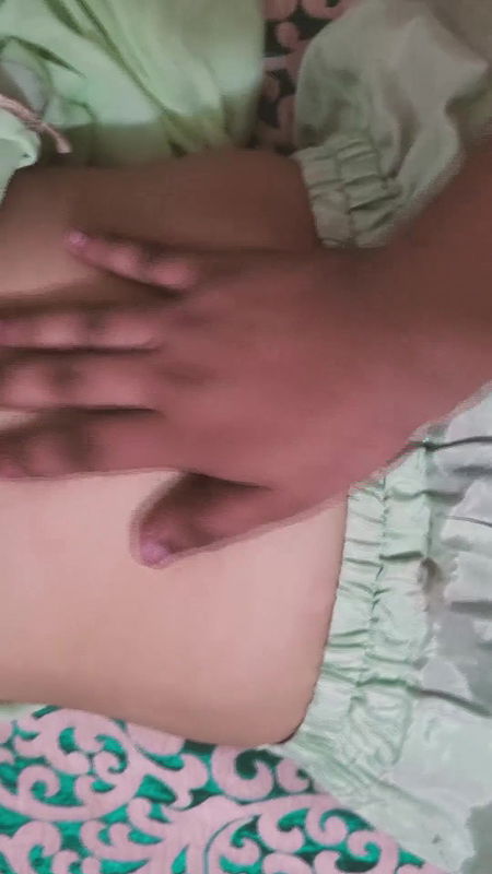 Jab sote hue bhen ko dekha aur kr diya kaam hot indian step sister.