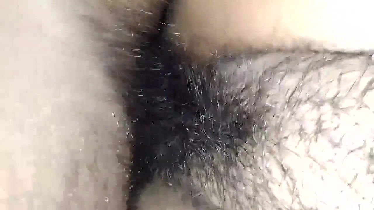 Mom and Son Tera To Bahut Mota Hai Jor Se Chod Full Hindi.