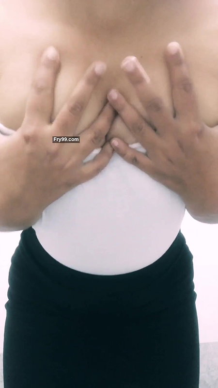 Sexy bhabi ke desi boobs – hot as hell.