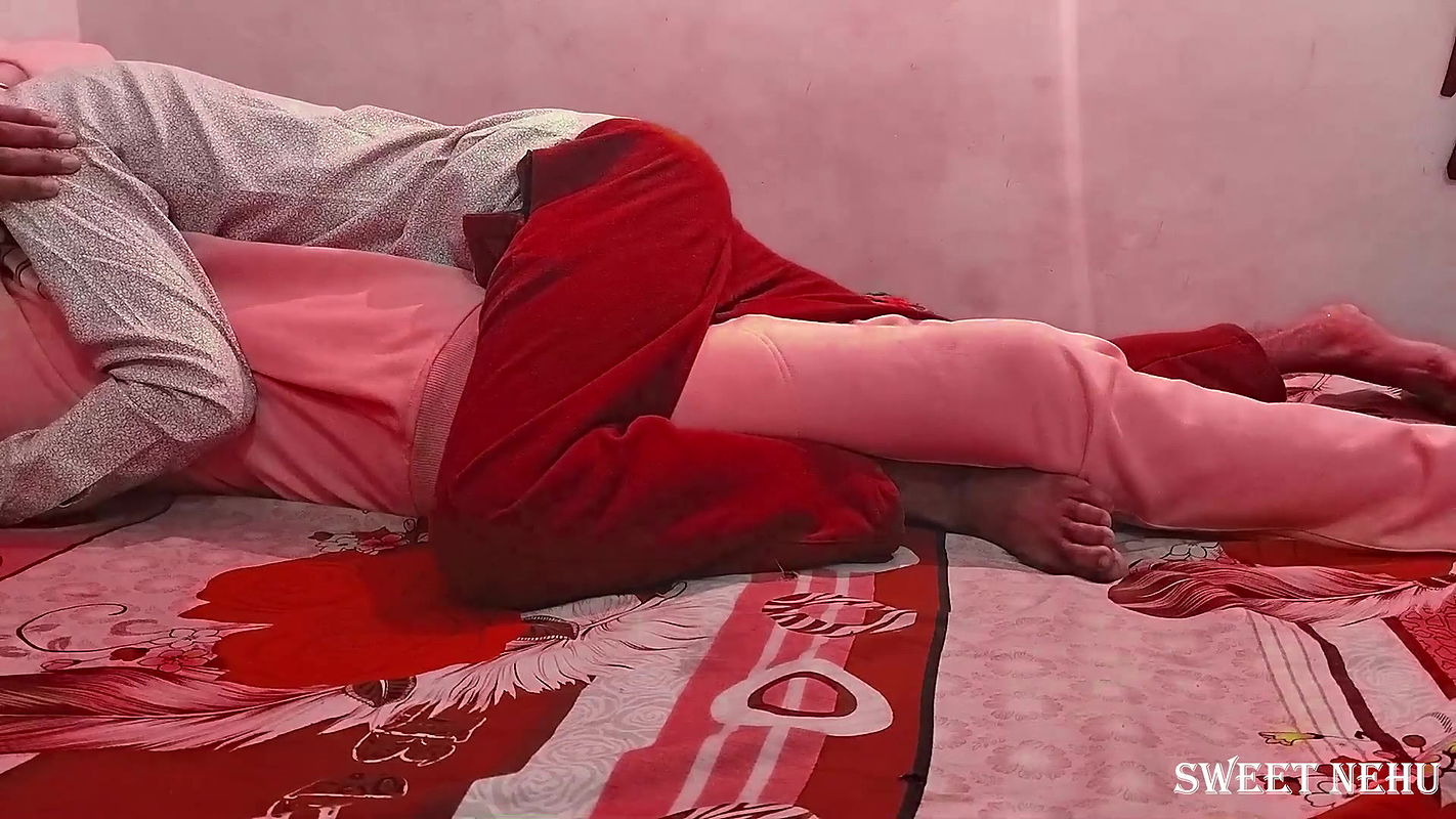 Sweet Nehu Behan gives First Experience to Bhai to Dump His GF – Hindi Audio.