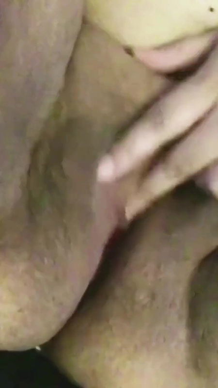 WildEnglishBBW Rubbing my clit fingering my fat pink pussy.