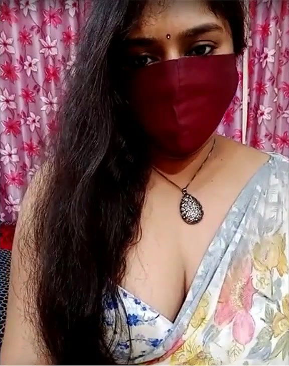 Ranilouley Boobs Oil Massage on Live Show