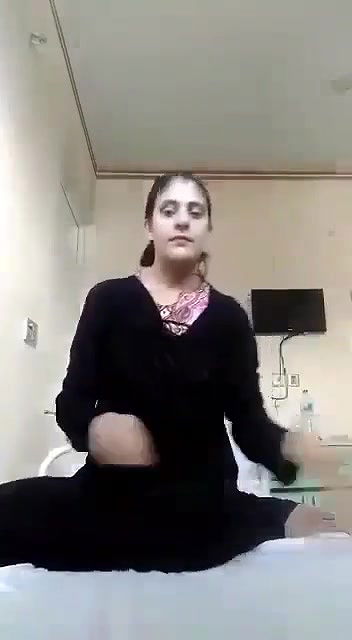 Beautiful Pashto Girl Showing For Lover