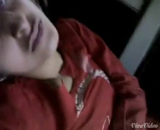 Extremely Beautiful Paki Girl