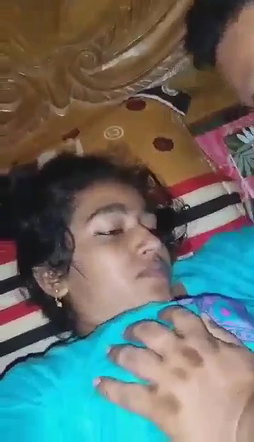 Married Bhabi Boob Sucked By Husband