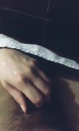 Paki girl Showing Boobs and Pussy