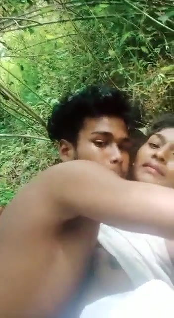 Odia girl outdoor fucking with lover scandal