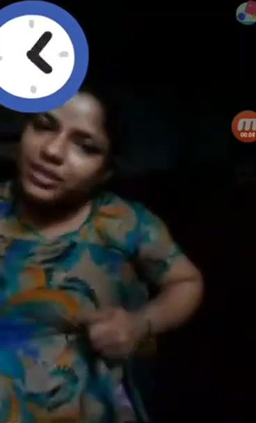 Married Bhabi Showing Lover