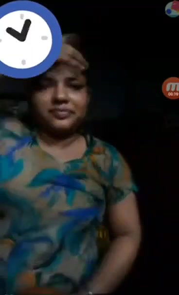 Married Bhabi Showing Lover