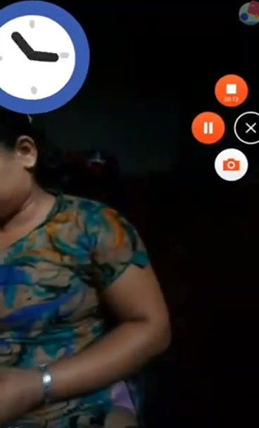 Married Bhabi Showing Lover