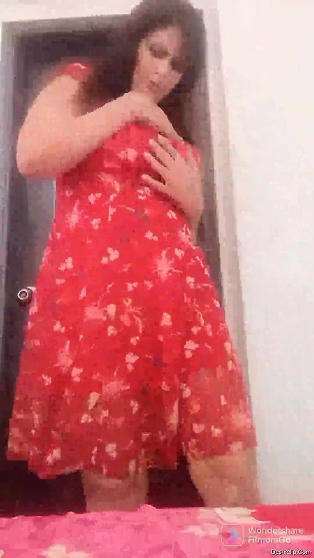 Divorced MILF Video 3 – Fingering Show
