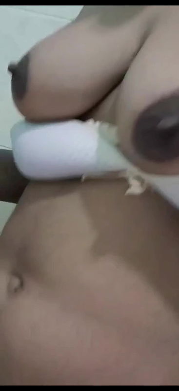 Desi MILF Showing her Big Naked Boobs, brown Tits and Shaved Pussy closeup