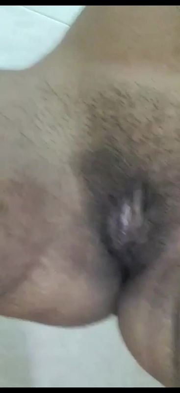 Desi MILF Showing her Big Naked Boobs, brown Tits and Shaved Pussy closeup