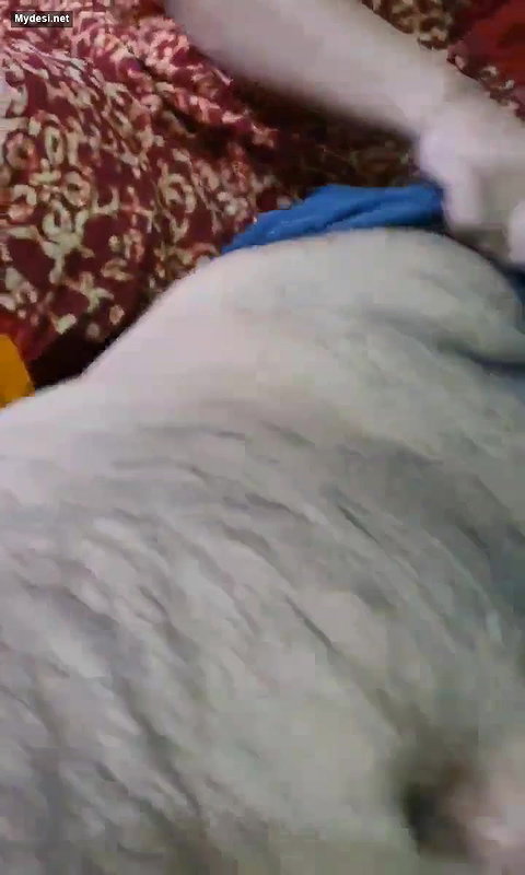 Desi sexy bhabi help for cum