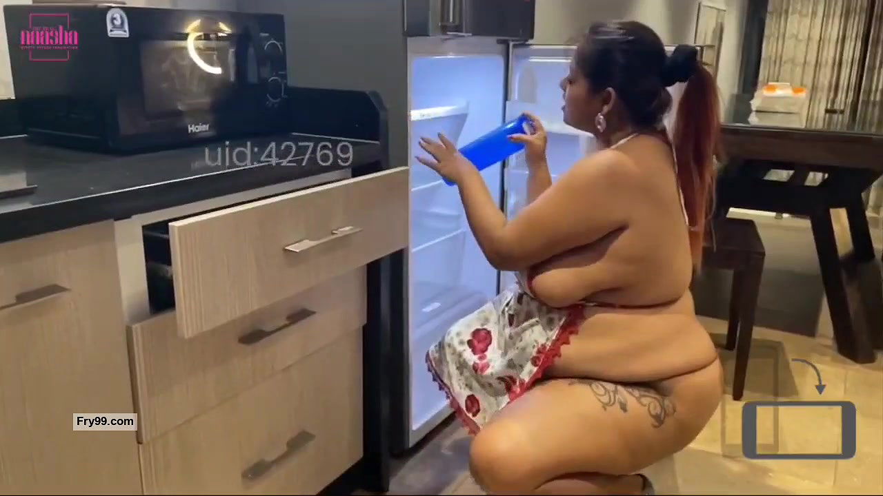 Model  Real Nasha hot premium clip – 5