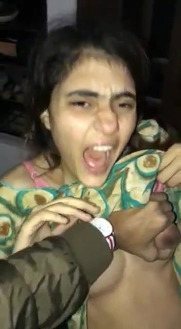 Gf boobs press hard by lover