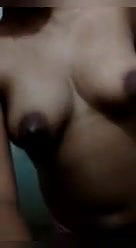 Desi Girl Showing boobs