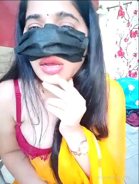 Dreambabee 1 boobs show