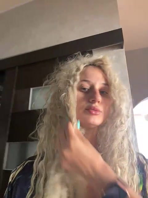 Flossy_Vettie 5 closeup pussy hole show