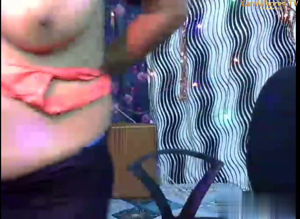 Cutenspicey 1 hot boobs oiling