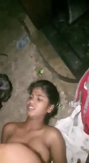 Desi Randi Girl Fucking With Moaning