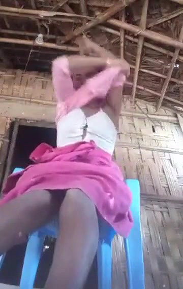 DESI VILLAGE GF SELFSHOT SEXY VIDEO