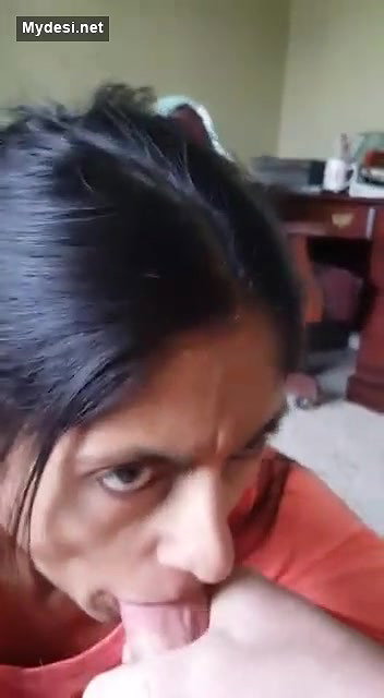 Friend sexy mom