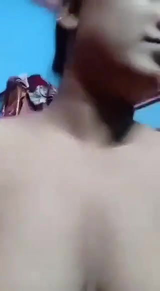 Unsatisfied Sexy Bengali Boudi Fingering