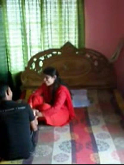 Desi Babe Fucked By Cousin