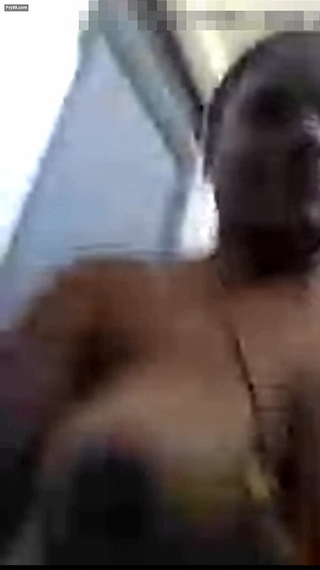 Mallu Bhabhi Bathing